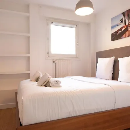 Appartement Enjoy Parisian Life Few Steps From Trocadero Parijs